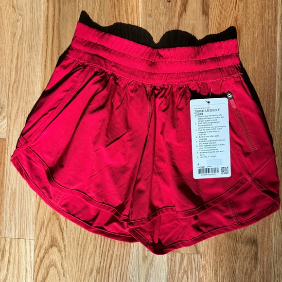 NWT lululemon tracker shorts dark red size 4 - Picture 3 of 4